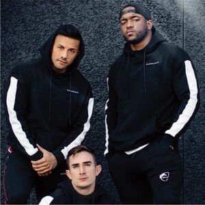 Alphalete Black and White Stripped Men’s size Medium